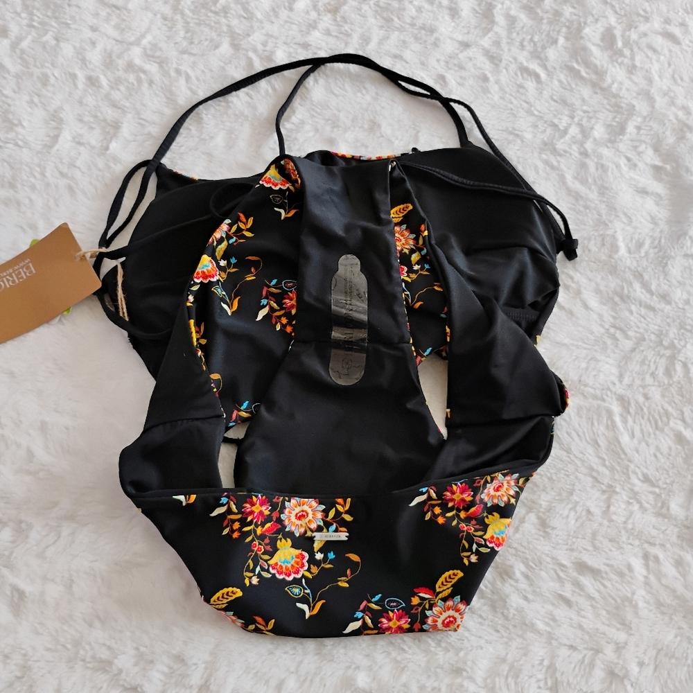 Berlook Floral Cross Back One Piece Swimsuit - Picture 4 of 9